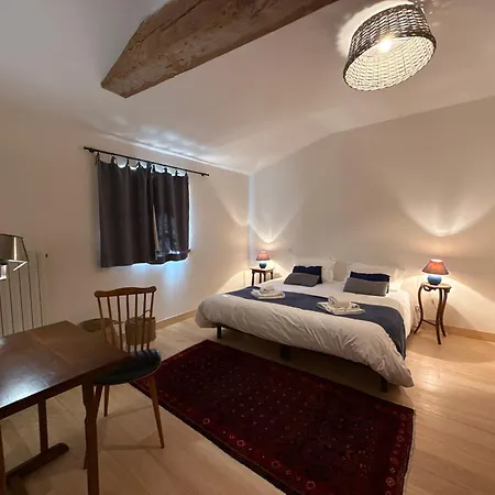 Des Licoches, A La Campagne 8 Personnes Marnes