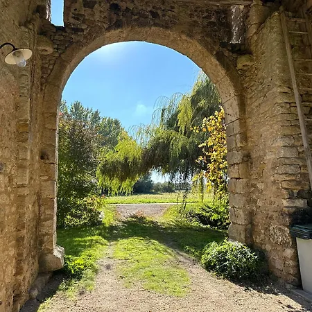 La Villa Des Licoches, Gite Proche Thouars 8 Personnes *
