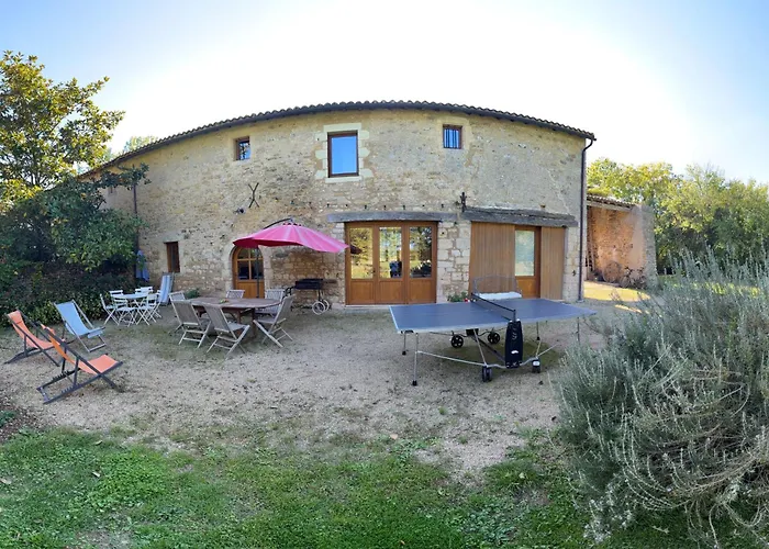 La Villa Des Licoches, Gite Proche Thouars 8 Personnes *
