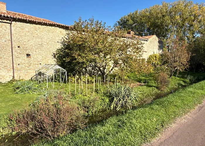 Nyaraló La Villa Des Licoches, Gite Proche Thouars 8 Personnes *